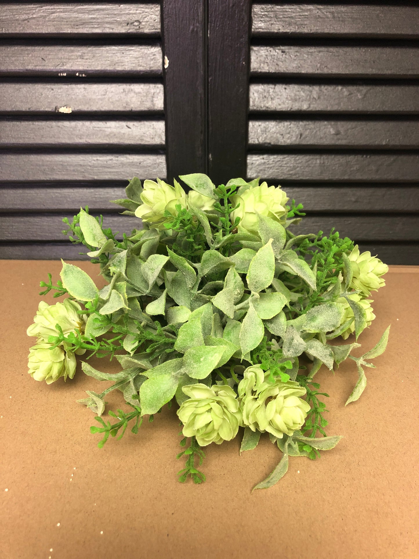 Irish Hops Greenery Plop
